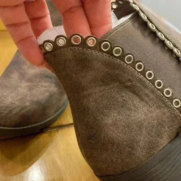 Womens Ankle booties brown vegan low heel 8.5 M NEW Sbicca - Picture 10 of 11